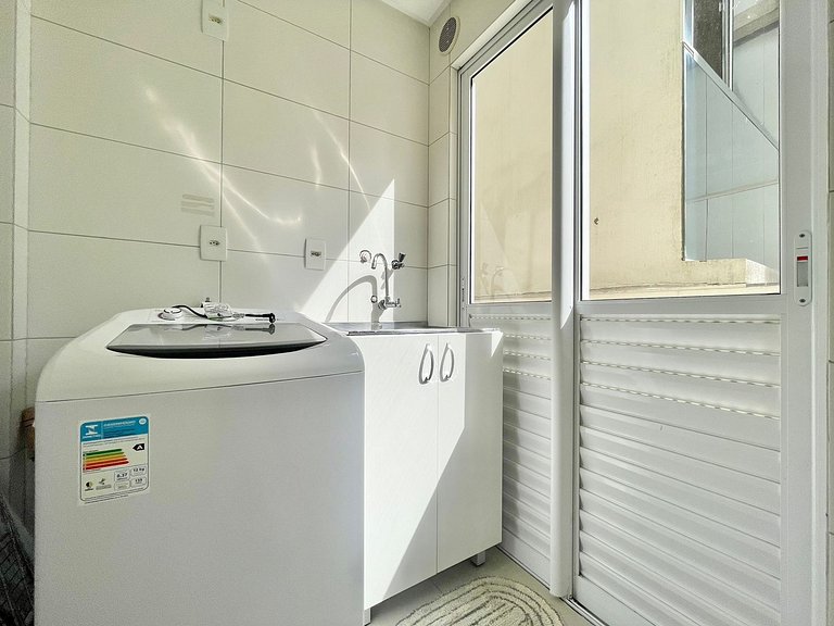 Aluguel Verão Quadra Mar 3 Suítes Itapema Meia Praia Rua 271