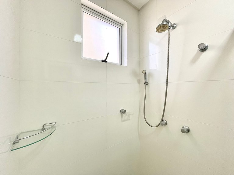 Angelo Gessele - Aluguel Temporada em Itapema Apto 3 Suítes