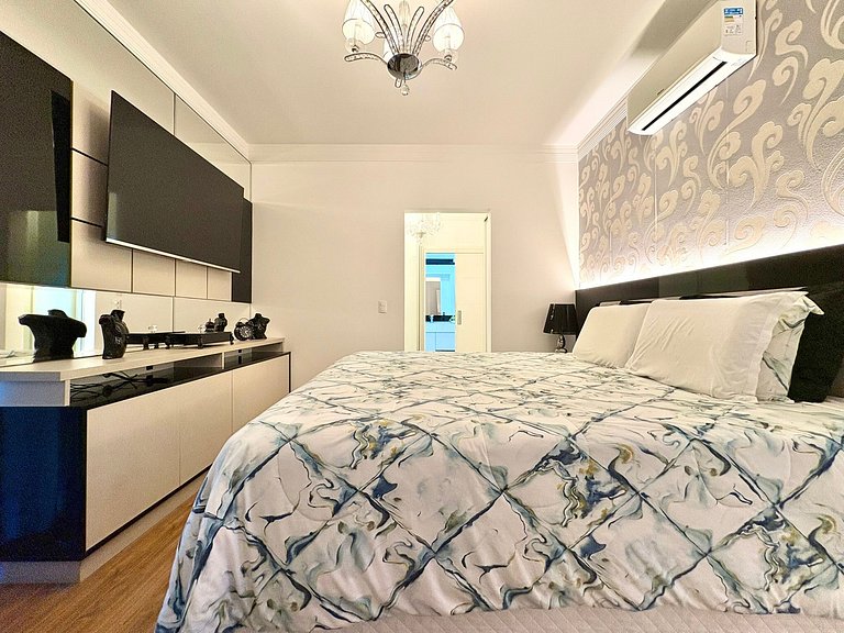 Meia Praia Itapema Pé na Areia 4 Suítes