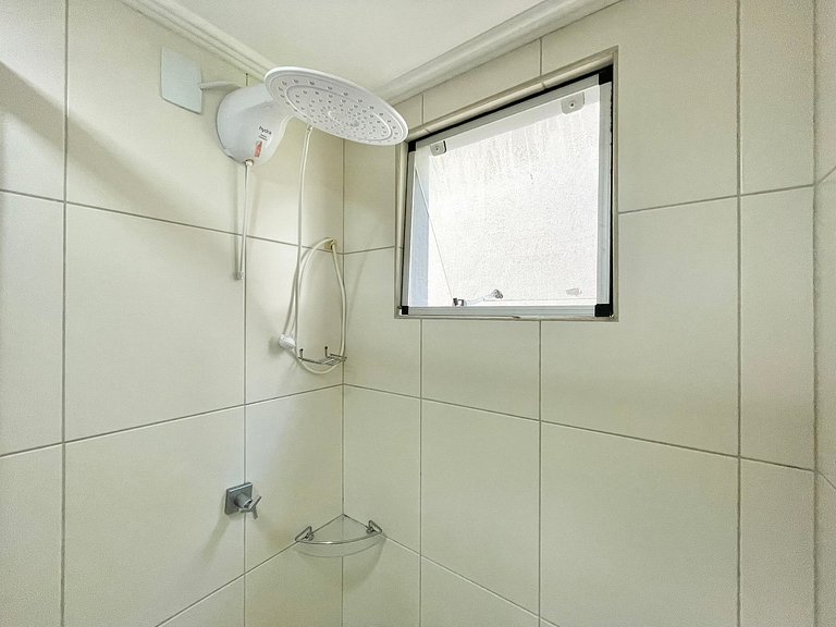 Apartamento Temporada Meia Praia 2 Quartos Próximo Mar