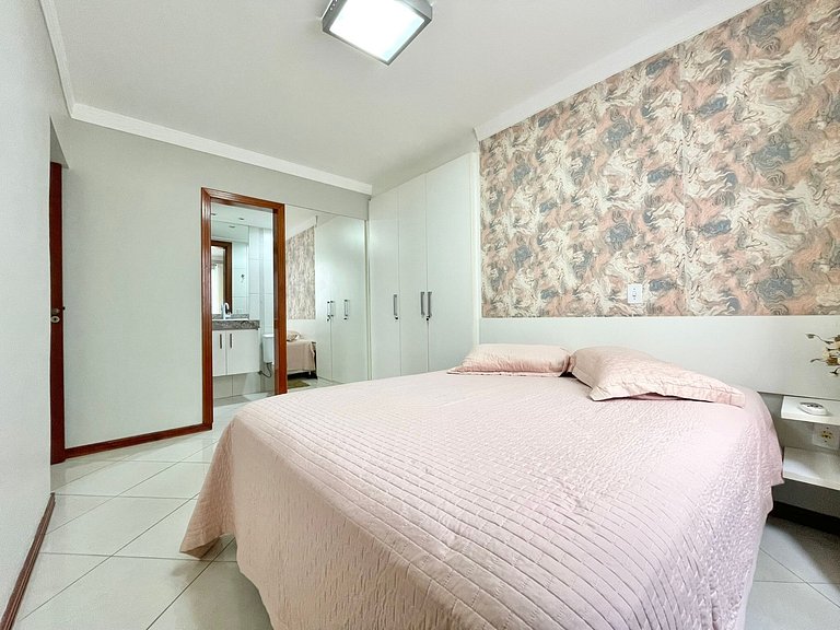 Apartamento Temporada Meia Praia 2 Quartos Próximo Mar