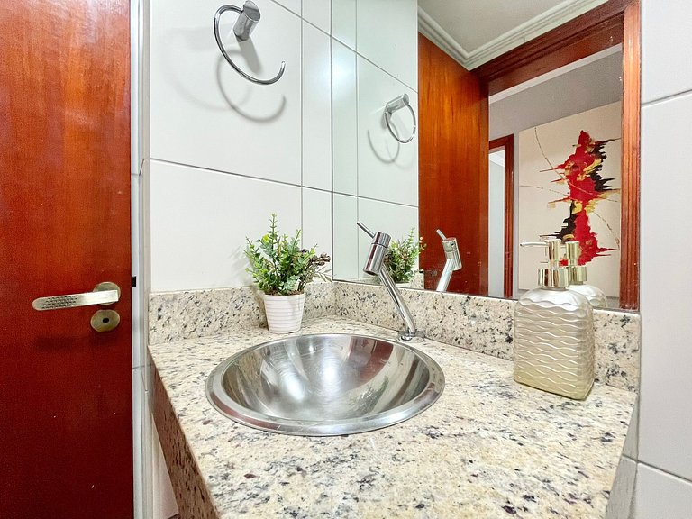 Apartamento Temporada Meia Praia 2 Quartos Próximo Mar