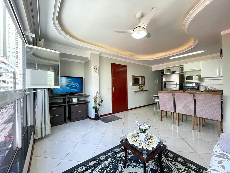 Apartamento Temporada Meia Praia 2 Quartos Próximo Mar