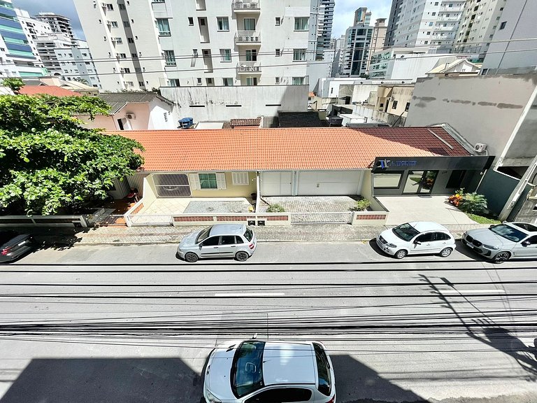 Apartamento Temporada Meia Praia 2 Quartos Próximo Mar