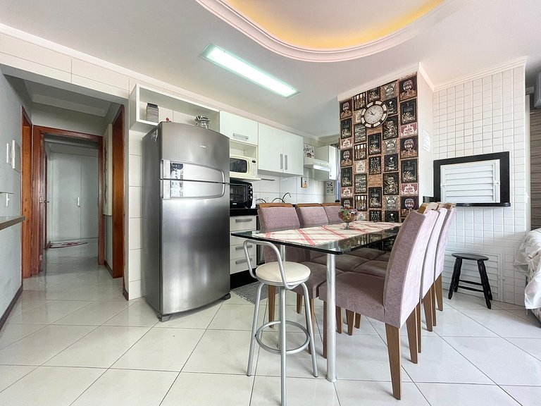 Apartamento Temporada Meia Praia 2 Quartos Próximo Mar