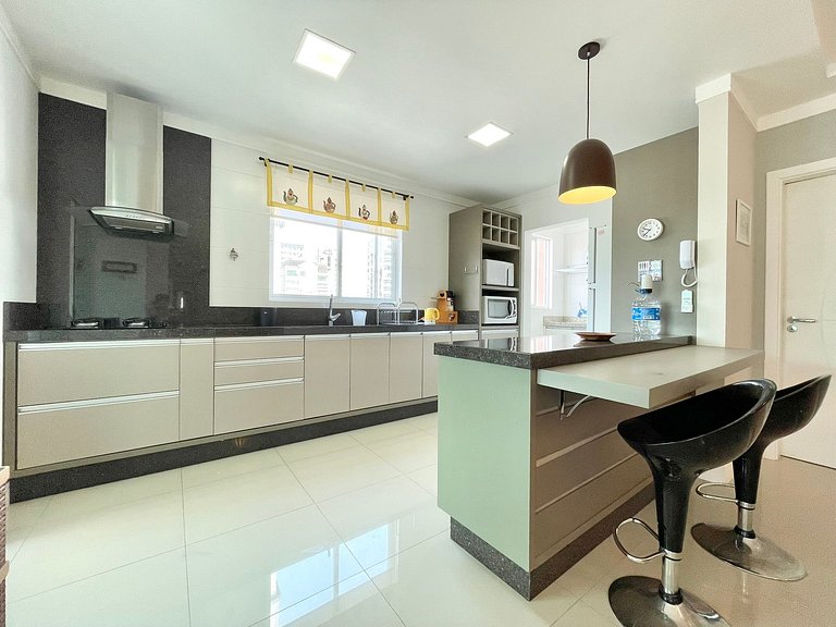 Aluguel Temporada Próximo Mar 3 Suítes Itapema Meia Praia