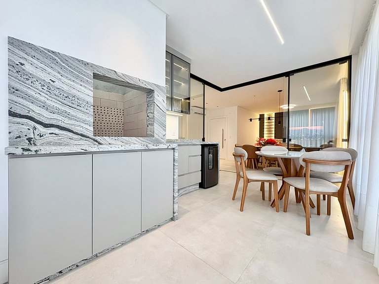 Apartamento Próximo Mar Luxo com 3 suítes Aluguel Temporada