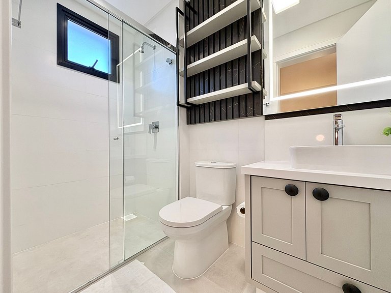 Apartamento Próximo Mar Luxo com 3 suítes Aluguel Temporada