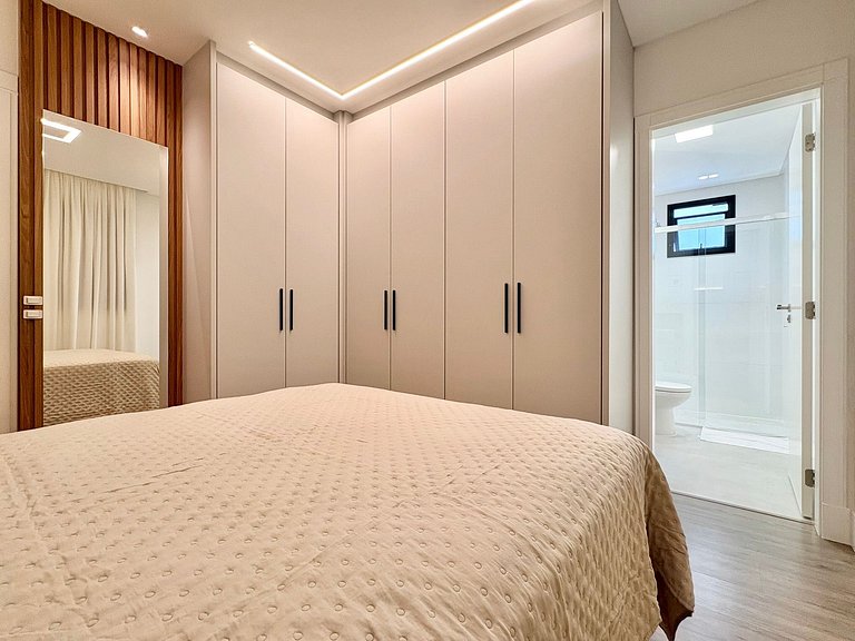 Apartamento Próximo Mar Luxo com 3 suítes Aluguel Temporada