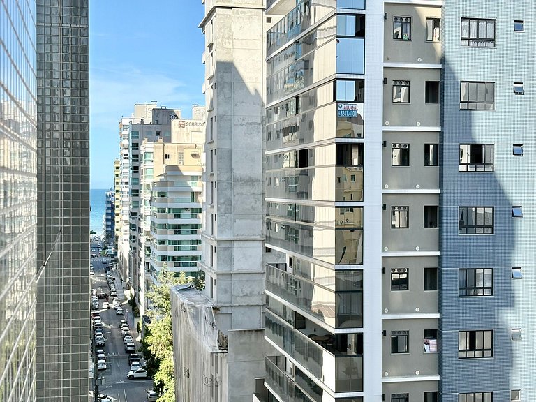 Apartamento Próximo Mar Luxo com 3 suítes Aluguel Temporada