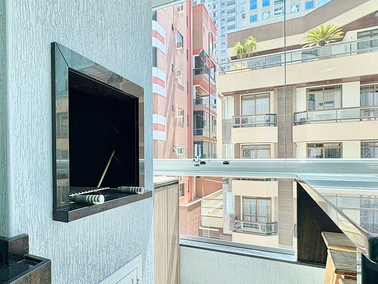 Aluguel Temporada Quadra Mar 3 suite em Meia Praia Itapema