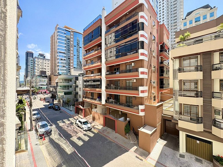 Aluguel Temporada Quadra Mar 3 suite em Meia Praia Itapema