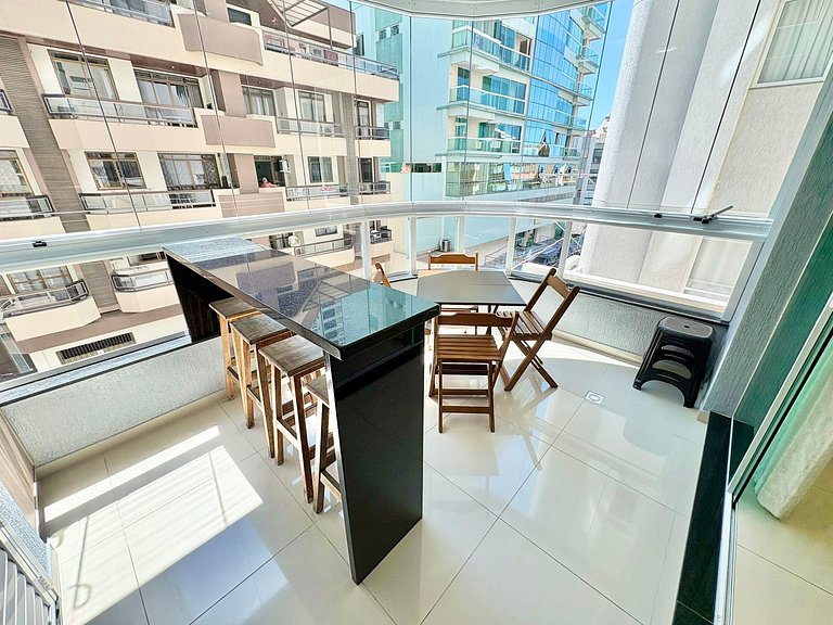 Aluguel Temporada Quadra Mar 3 suite em Meia Praia Itapema