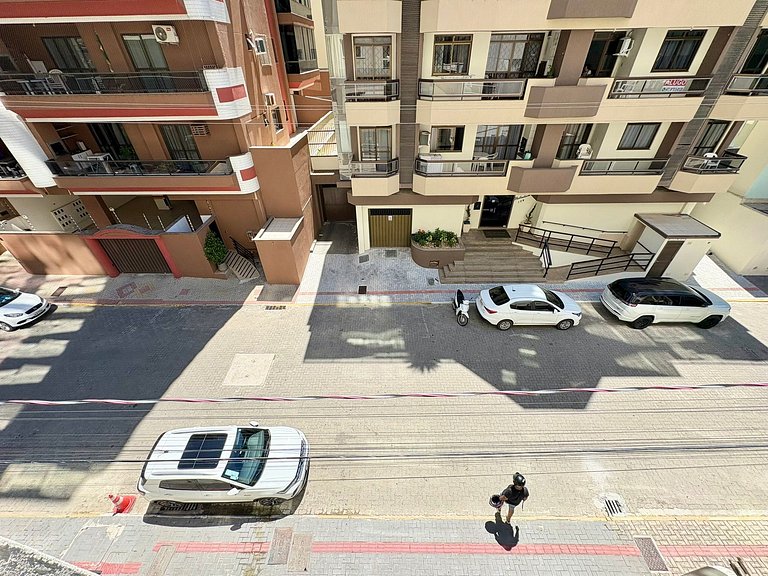 Aluguel Temporada Quadra Mar 3 suite em Meia Praia Itapema