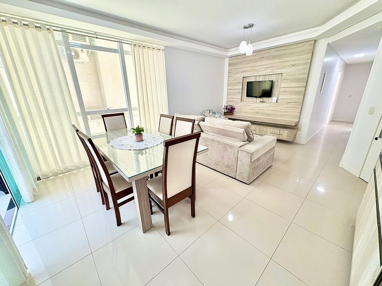 Aluguel Temporada Quadra Mar 3 suite em Meia Praia Itapema