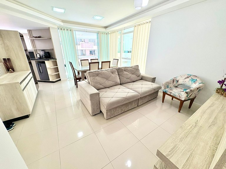 Aluguel Temporada Quadra Mar 3 suite em Meia Praia Itapema