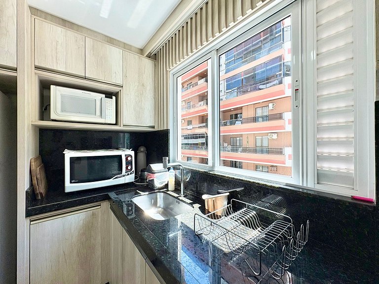 Aluguel Temporada Quadra Mar 3 suite em Meia Praia Itapema