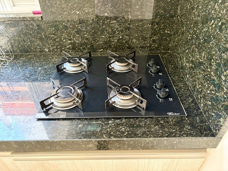 Aluguel Temporada Quadra Mar 3 suite em Meia Praia Itapema